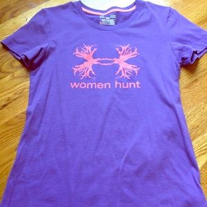 UA T Shirt “Women Hunt”